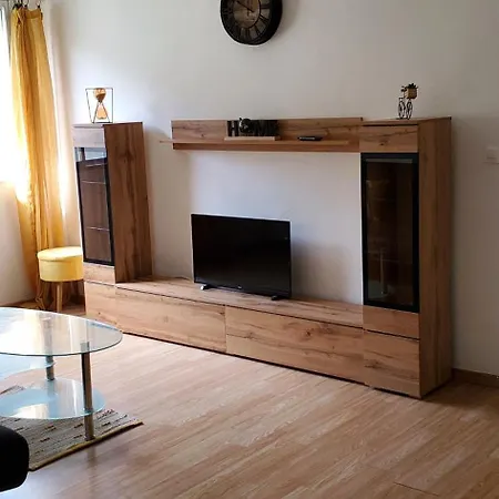 2 Pieces Proche * Nizza